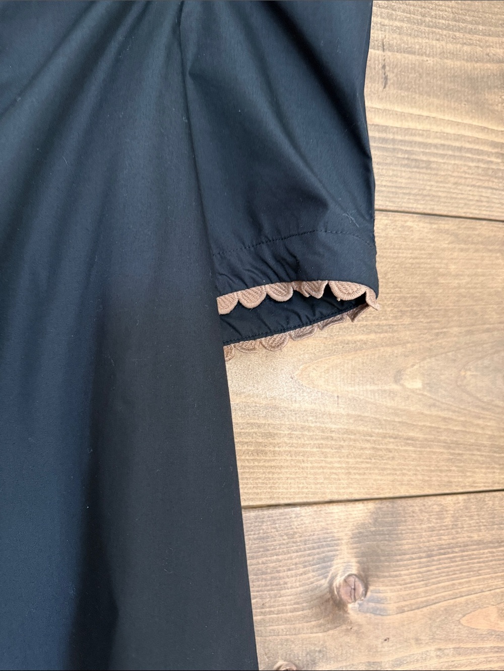 Entro Medium Black Shirt with Decorative Trim - Picture 4 of 5